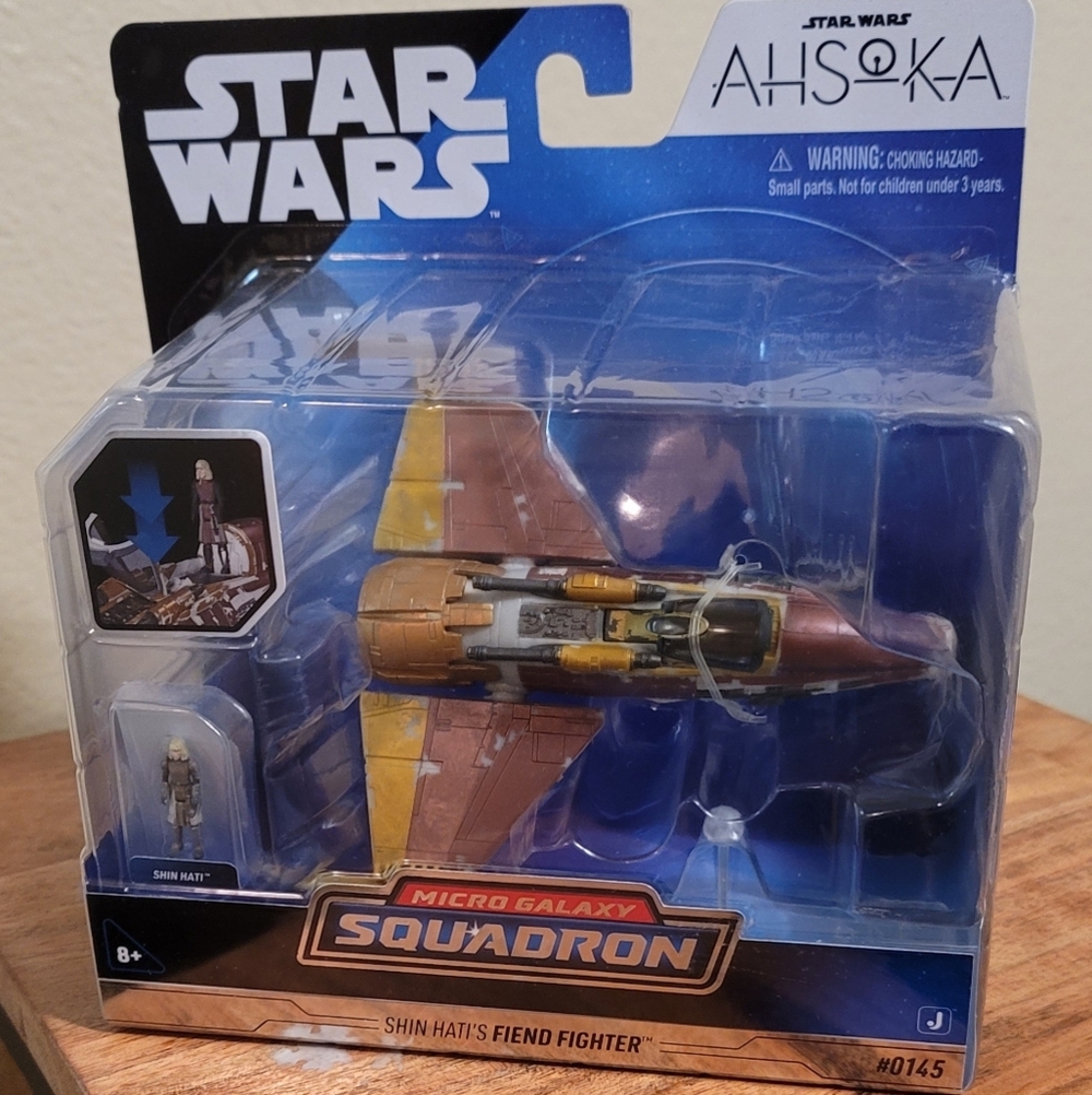 Star Wars Squadron Fiend Fighter in Brown and Yellow from the Ashoka series